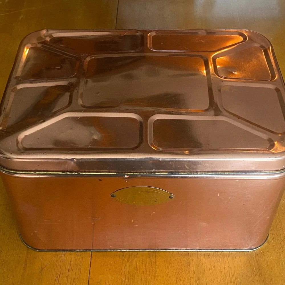 Vintage Bread Box Kitchen Storage Copper Good Metal Farmhouse Hinged Lid